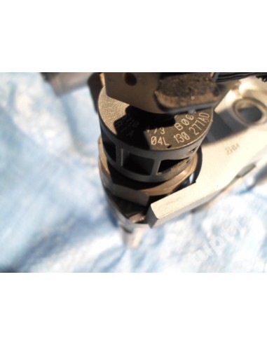 VW AUDI SEAT 1.6 TDI WTRYSKIWACZ 04L130277AD