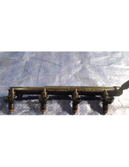 VW AUDI SEAT SKODA LISTWA WTRYSKOWA 04E133319G