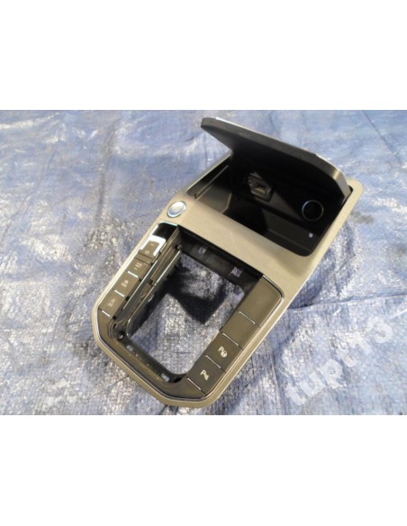 VW SPORTSVAN PANEL STEROWANIA SCHOWEK WŁĄCZNIKI