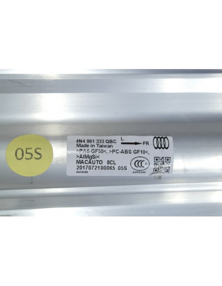 AUDI A8 D5 ROLETA DRZWI LEWA TYLNA 4N4861333