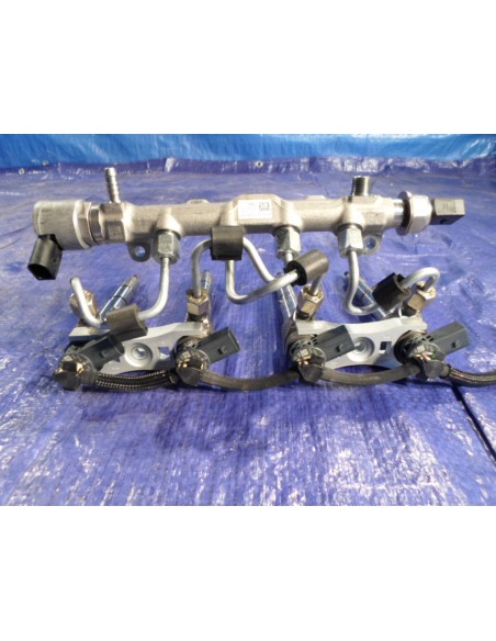 VW SEAT SKODA 2.0 TDI LISTWA WTRYSKOWA 04L089G