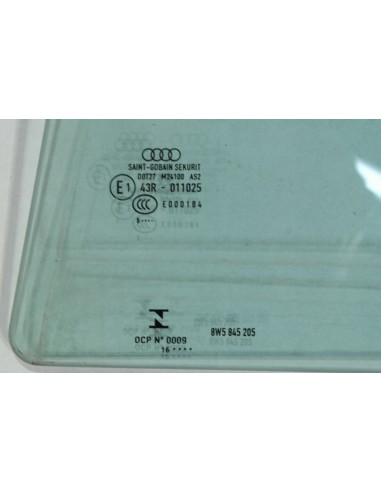 AUDI A4 8W0 SZYBA DRZWI LEWA TYLNA SEDAN